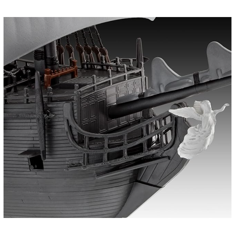 MAQUETA PIRATAS DEL CARIBE Perla Negra escala 1:150
