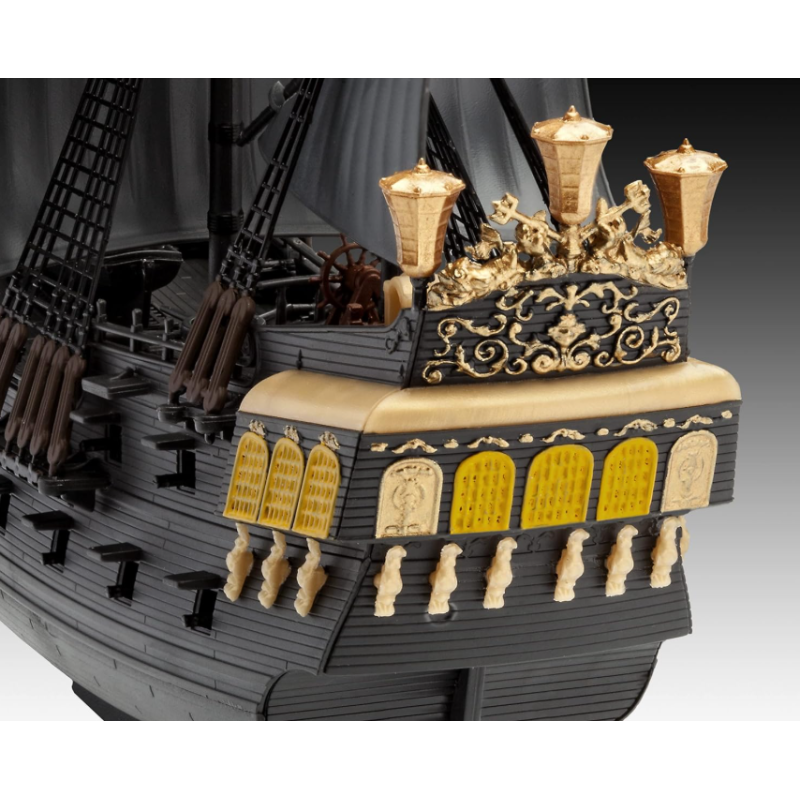 MAQUETA PIRATAS DEL CARIBE Perla Negra escala 1:150