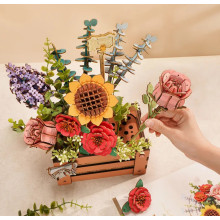 MAQUETA CAJA MADERA CON FLORES